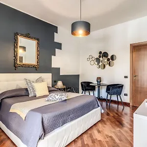 Bed & Breakfast Stasera A Casa Da M.e., Roma